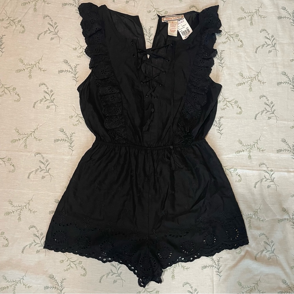 Black romper shorts size m new
